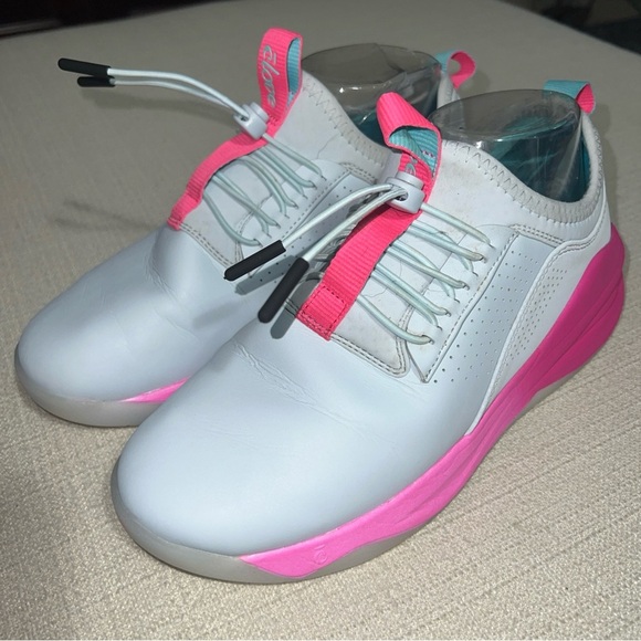 Clove Comfort Nursing / Healthcare Shoes Electron Rose Women size 7.5M Neon Pink - Picture 2 of 11